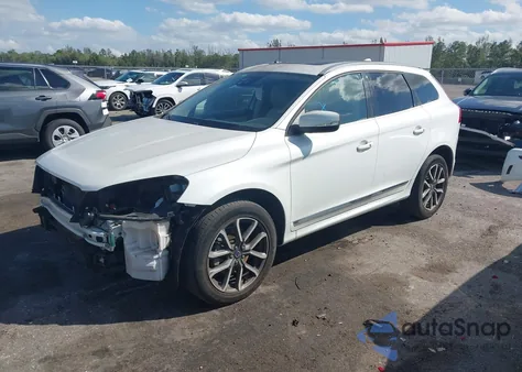 2016 Volvo Xc60 T5 Drive-E Platinum из США, поврежденный, VIN YV440MDM7G2905997